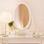 شقة Elegant Vintage Charm-modern Comfort