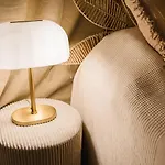شقة Elegant Vintage Charm-modern Comfort