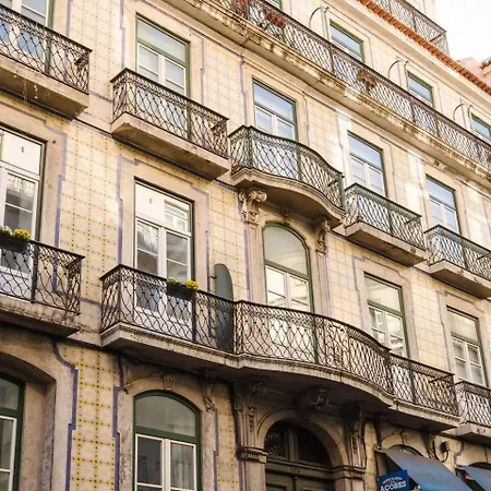 Elegant Vintage Charm-modern Comfort * Лиссабон