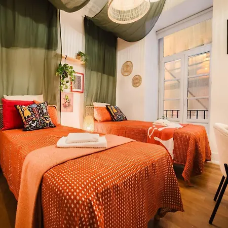 Elegant Modern Comfort-vintage Charm