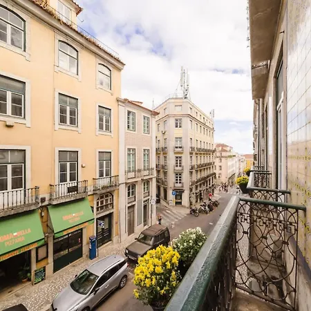 Elegant Vintage Charm-modern Comfort Апартаменты