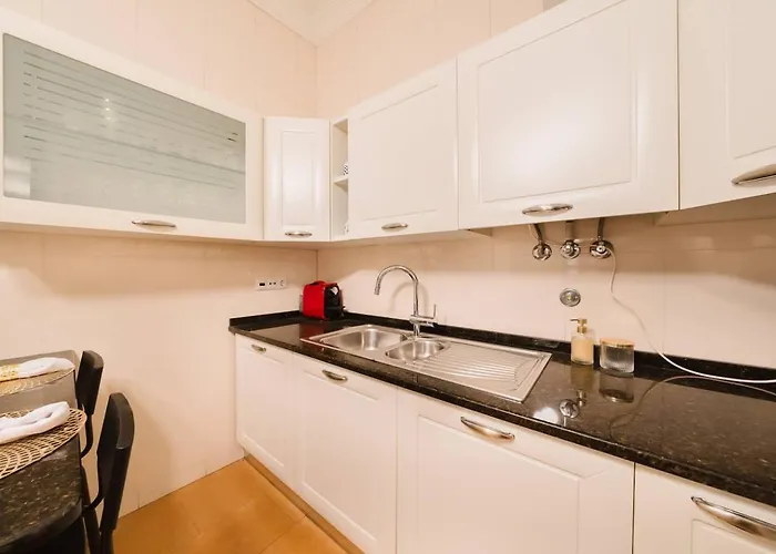 Elegant Vintage Charm-modern Comfort Апартаменты *