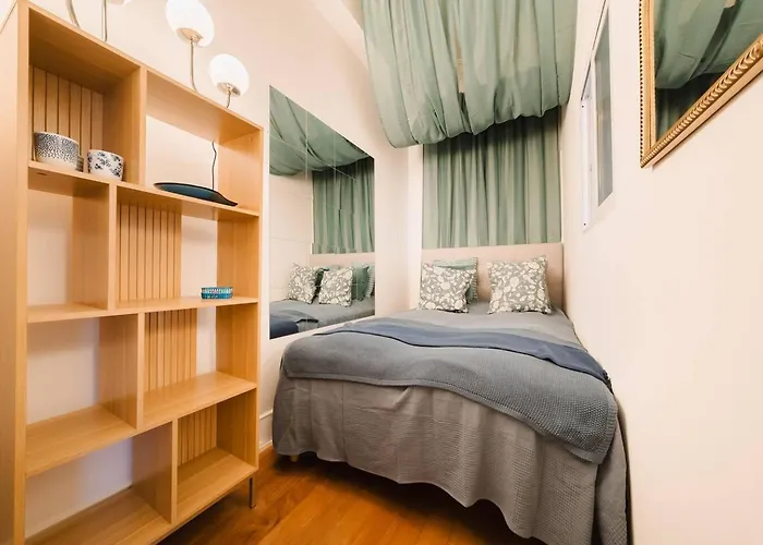 Elegant Vintage Charm-modern Comfort Апартаменты