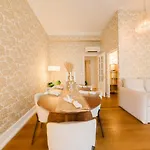 아파트 Elegant Vintage Charm-modern Comfort *