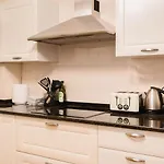 Appartement Elegant Vintage Charm-modern Comfort *